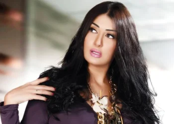 غادة عبد الرازق: خضعت لعلاج نفسي دام 20 عاماً “ودفعت فلوس علشان أمثل”