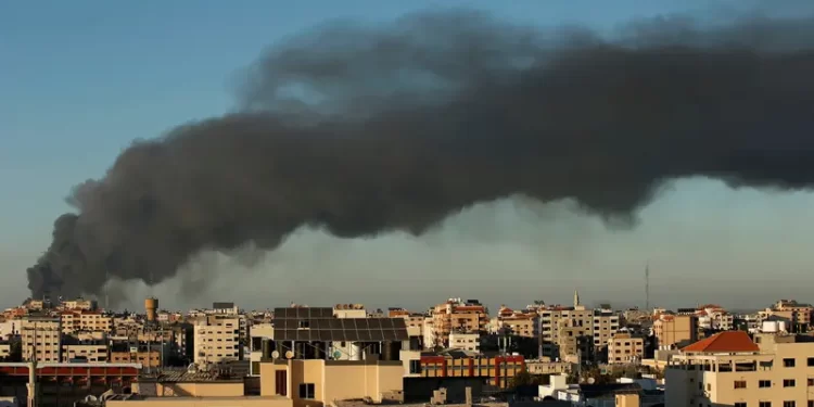 غارات جوية إسرائيلية على غزة.. بعد إطلاق صواريخ من القطاع باتجاه المستوطنات