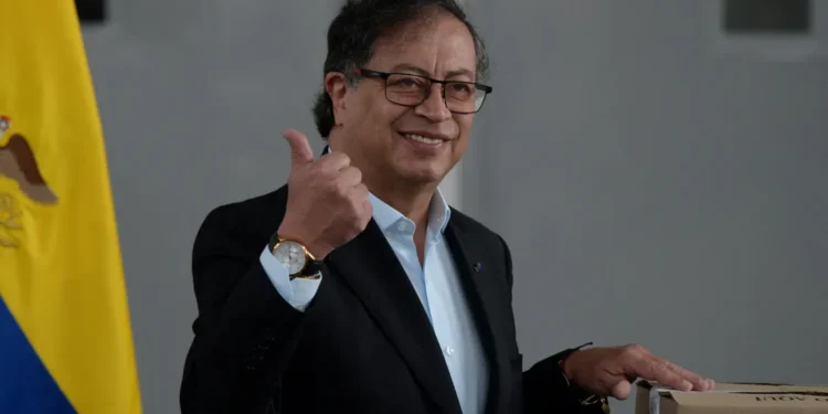 رداً على اعتراض “أسطول الصمود” كولومبيا تطرد البعثة الإسرائيلية