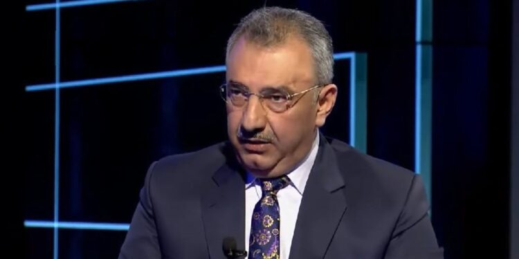 مذكرة توقيف بحق نائب عراقي سابق بتهمة التشهير