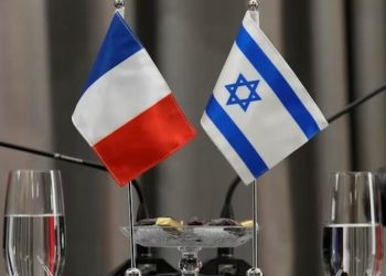 بريطانيا تعلق مفاوضات التجارة الحرة مع إسرائيل وتستدعي سفيرتها