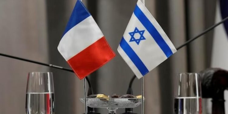 بريطانيا تعلق مفاوضات التجارة الحرة مع إسرائيل وتستدعي سفيرتها