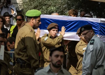 صحيفة إسرائيلية تكشف كيف قتل 6 جنود غولاني في جنوب لبنان