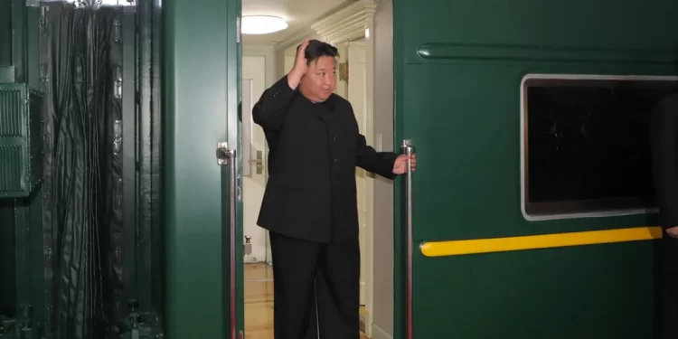 تعرف على قطار كيم جون أون البطيء… الذي تقوده “نساء جميلات”