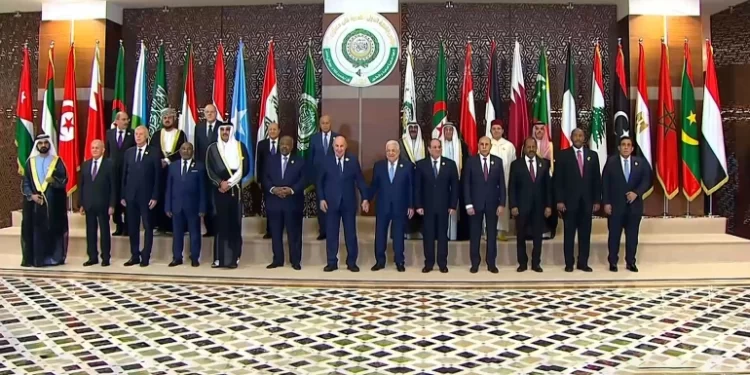 انطلاق أعمال قمة الجزائر العربية الـ31