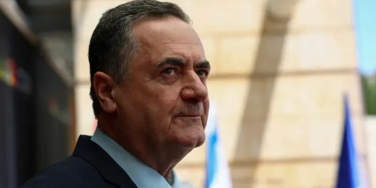 وزير الدفاع الإسرائيلي لعبدالملك الحوثي”سيأتي دورك”