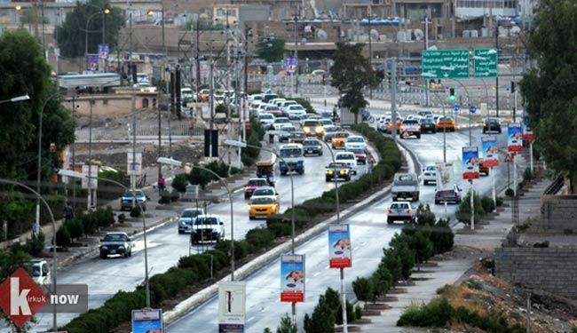 البرلمان العراقي يقرر نشر قوات في كركوك واستعادة حقول النفط ومحاكمة بارزاني