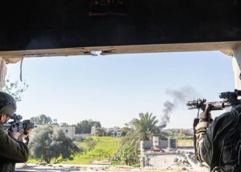 أفيخاي أدرعي يكشف تفاصيل مقتل 21 عسكرياً من قوات الاحتياط في غزة بضربة واحدة