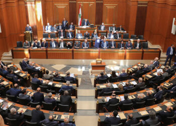 البرلمان اللبناني يخفق مجدداً في اختيار رئيس الجمهورية