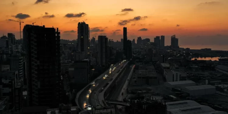 وزير: لبنان بانتظار ضوء أخضر أميركي بشأن الكهرباء الأردنية