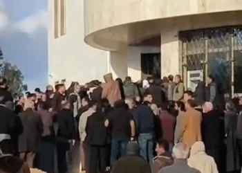غضب شعبي عارم في ليبيا بسبب اختفاء السيولة المصرفية