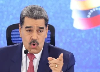“رداً على الاسطول الامريكي” فنزويلا تتعهّد بحماية سواحلها من العمليات السرية الأميركية