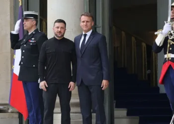 قادة أوروبا يجتمعون في باريس لمناقشة الضمانات الأمنية لأوكرانيا