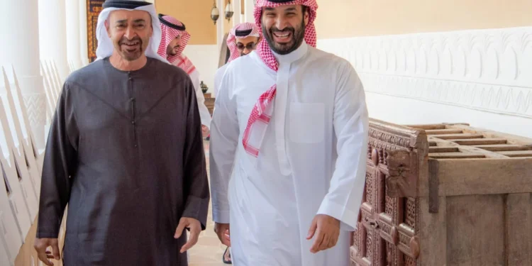الامير محمد بن سلمان والشيخ محمد بن زايد يناقشان التطورات الإقليمية
