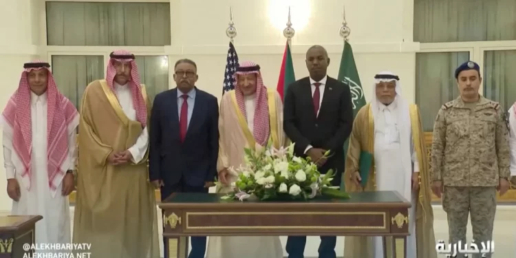 دبلوماسي سعودي: طرفا الصراع السوداني يستأنفان المحادثات غدا