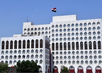 مصادر خاصة: توقف نظام الايكاس التابع لوزارة الخارجية الذي يقدم خدماته للمقيمين العراقيين في الخارج