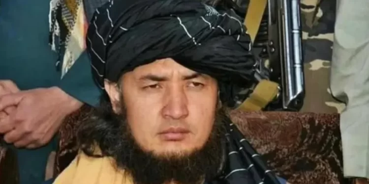 طالبان تقتل قياديا سابقا في الحركة خلال هروبه إلى إيران