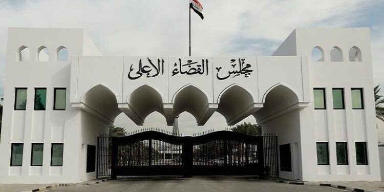 القضاء العراقي يرد على رجل دين: لا محاكم لزواج المثليين