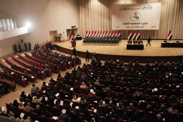 حكومة العراق الجديدة تواجه ثلاثة سيناريوهات معقدة لتشكيلها