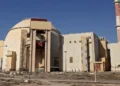 سقوط قذيفة أميركية في محيط محطة بوشهر النووية