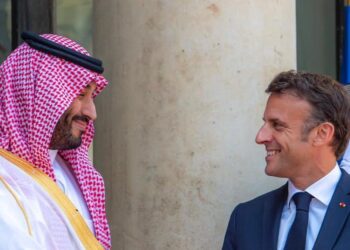 لبنان والعراق وأوكرانيا… “قمة إنهاء الأزمات” بين ماكرون والأمير محمد بن سلمان