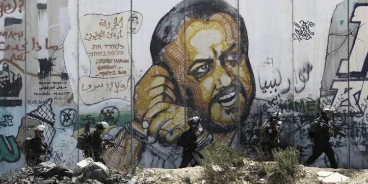 مروان البرغوثي.. لماذا ترفض إسرائيل الإفراج عنه؟