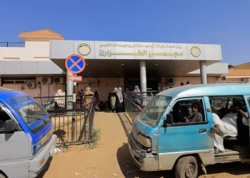 الموت بالرصاص أو المرض.. أطباء السودان يحذرون