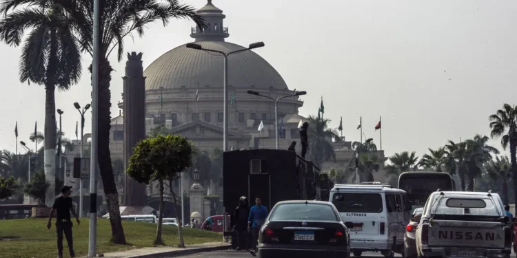 اسباب تزايد حالات الانتحار بين الطلاب في مصر؟