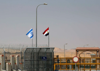 نتنياهو يستفز مصر ويتحداها أمام بايدن.. والقاهرة ترد