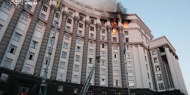 تطور روسي كبير باستهداف مقر الحكومة الأوكرانية