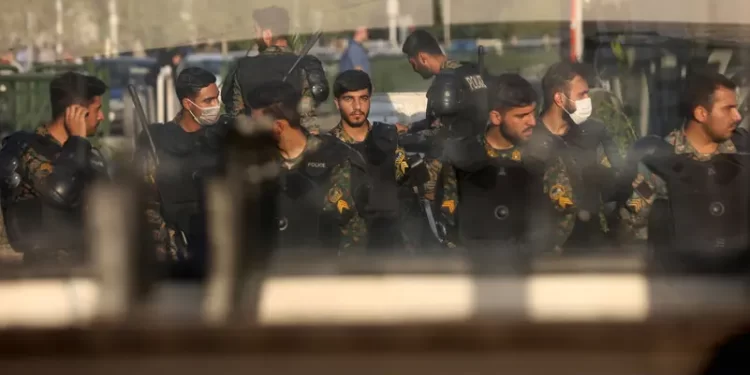 تصاعد التوتر بإيران وسط تظاهرات طلابية عشية “أربعينية” أميني