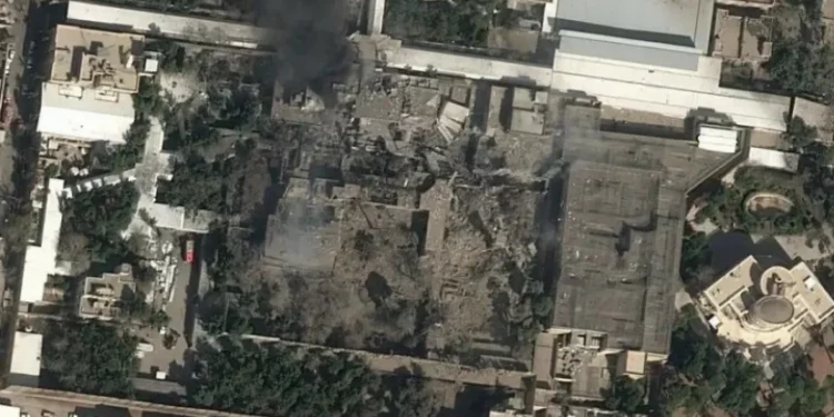 50 طائرة إسرائيلية تستهدف “ملجأ خامنئي” بـ 100قنبلة خارقة