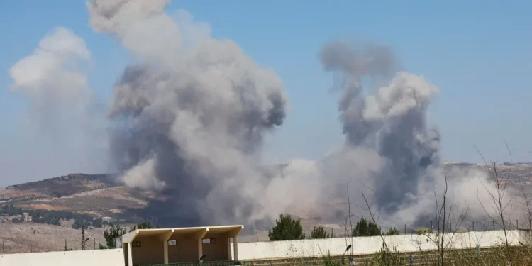 مصدر أمني إسرائيلي: كل ناشط عسكري في حزب الله هدف لنا