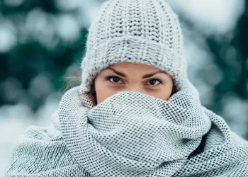 كنز غذائي في الشتاء.. 6 فواكه تعزز المناعة