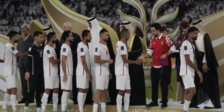 ملك الأردن يوجه رسالة لـ”النشامى” بعد خسارتهم لقب كأس آسيا لمصلحة قطر