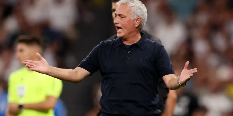 مورينيو يبرر أداء ريال مدريد أمام فايكانو