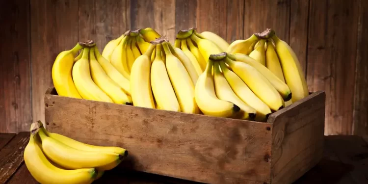إياك وتناول الموز قبل النوم وإليك البديل