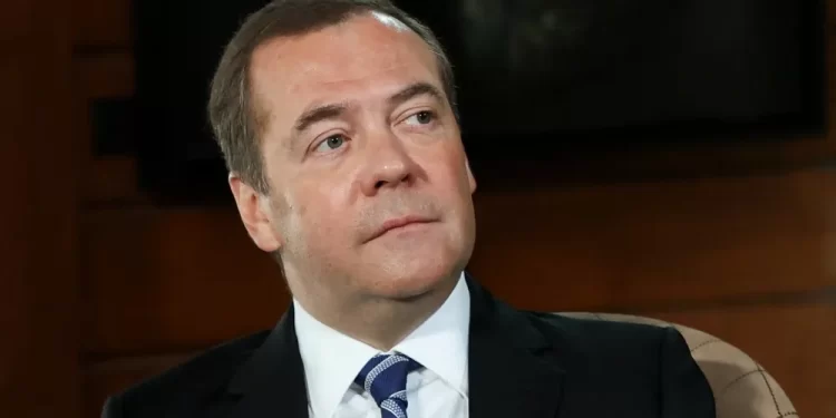 ميدفيديف: روسيا تحارب الناتو ولم تستخدم كل قوتها في أوكرانيا