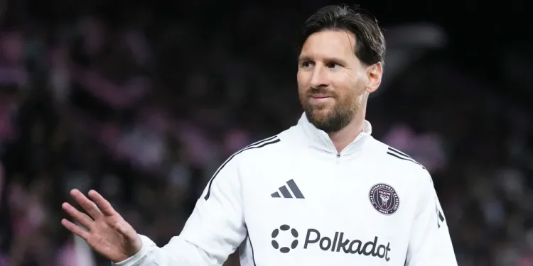 ميسي يفجر مفاجأة من العيار الثقيل بعودته إلى برشلونة