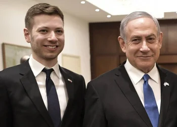 «الكنيست يؤكد والليكود ينفي» تعرض نتنياهو للضرب من ابنه
