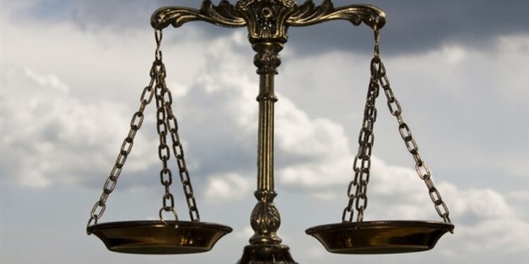 البون الشاسع في الخطاب بين المعتدلين والمتشددين
