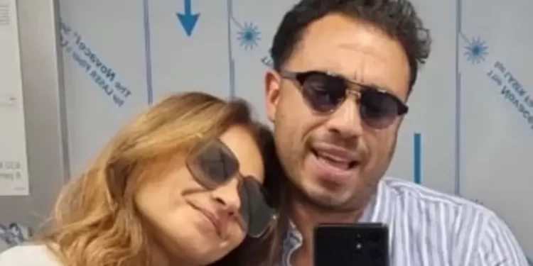 بصورة وقلب.. نيللي كريم تدحض شائعات طلاقها