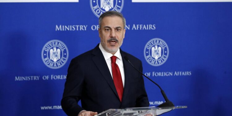 تركيا تطالب الاتحاد الأوروبي بموقف واضح من انضمامها لعضويته