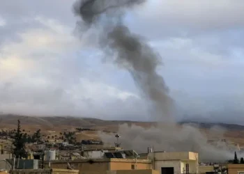 الطيران الاسرائيلي يستهدف 3 مقرات لوحدة الصواريخ بحزب الله.. وعون يدين الهجمات