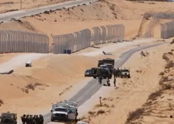مقتل جنديين إسرائيليين ومسلح في هجوم قرب حدود مصر