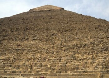 مصر تعلن عن اكتشاف جديد داخل هرم خوفو