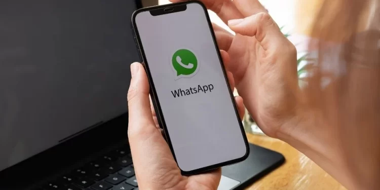 لا داعي للحذف.. تطبيق واتساب يسمح بتعديل الرسائل