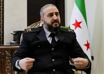 وزير الدفاع السوري مخاطباً الفصائل الكوردية “اذا لم تنخرطوا في الجيش سنستخدم القوة”