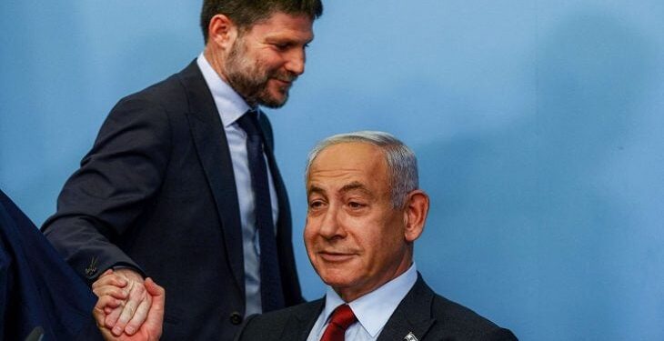 وزير المال الإسرائيلي يقر بأنه اختار عبارة محو قرية فلسطينية “بشكل سيئ” بعد أن أثارت غضباً دولياً