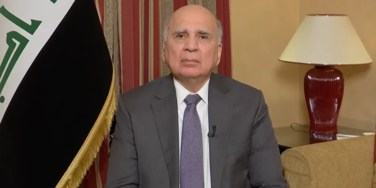 وزير الخارجية العراقي: نرفض التورط في الحرب واستغلال أجوائنا